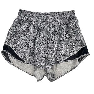 Women's Lululemon Printed Athletic Shorts Size 4 Tall